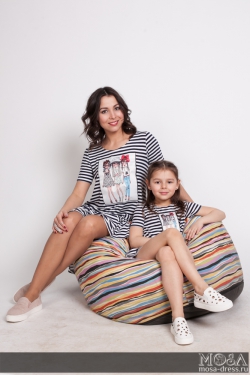 Комплект платьев Family Look для мамы и дочки "Тельняшка" М-258
