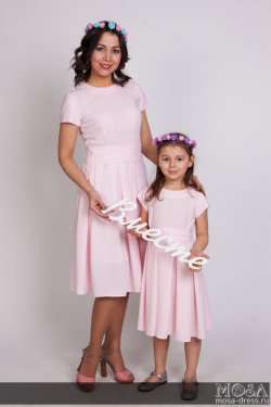 Комплект платьев Family Look для мамы и дочки "Грация" М-257