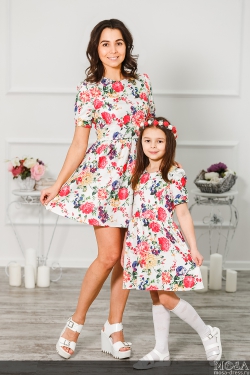 Комплект платьев для мамы и дочки "Флора" М-289